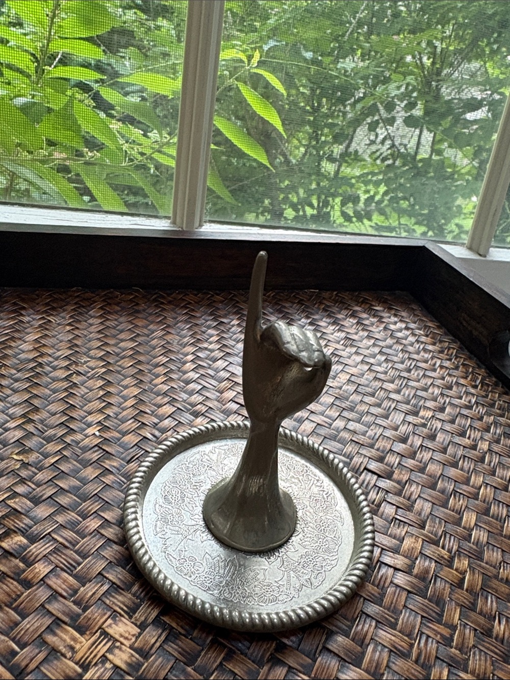 Silver Plated Metal Ring Holder